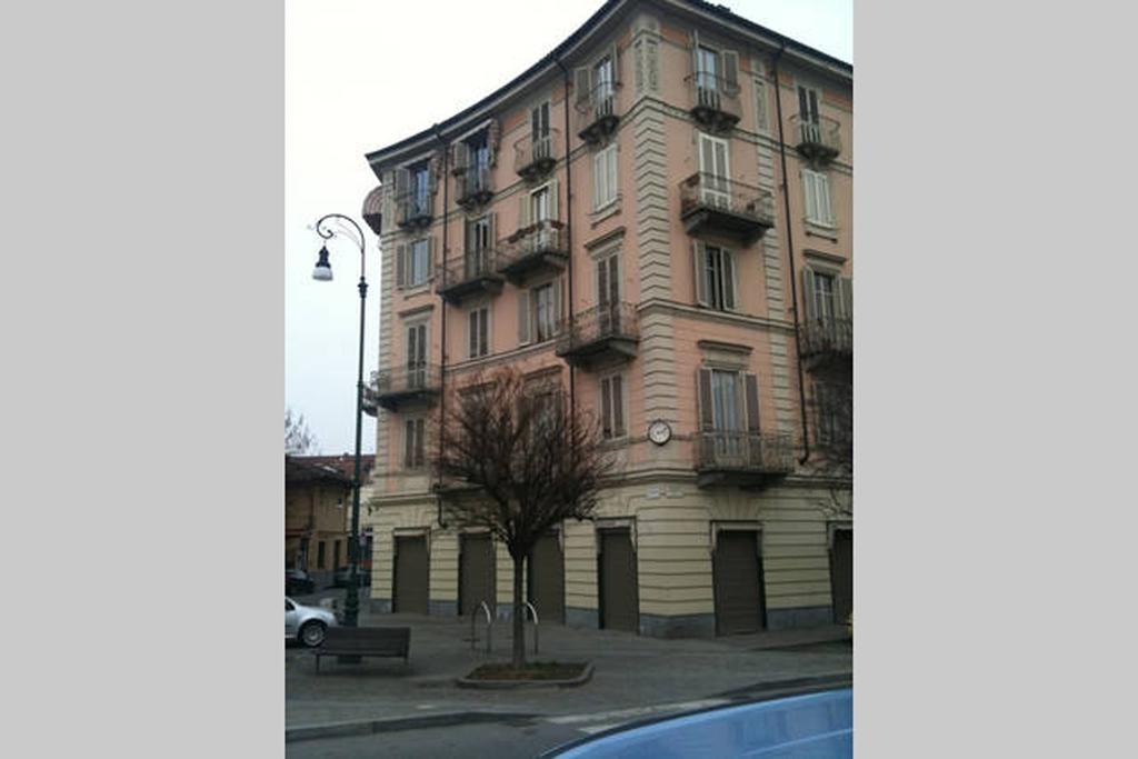 B&B La Casa Di Arturo Turin Exterior foto